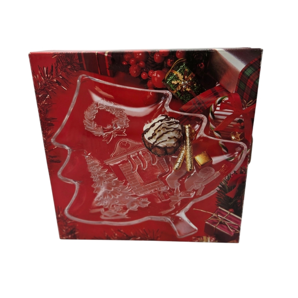 Studio Nova Christmas Tree Shaped Glass Platter Serving Dish Fireplace Stockings